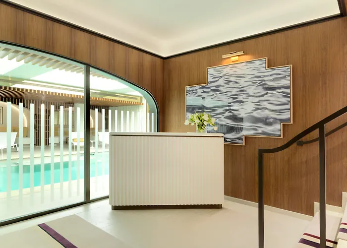 Hotel D'Aubusson París